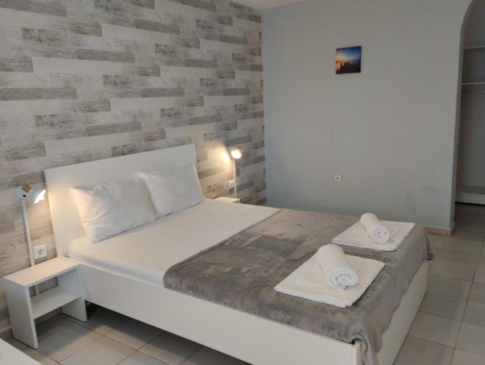 Simada Blue Guesthouse Golden Sands Luaran gambar
