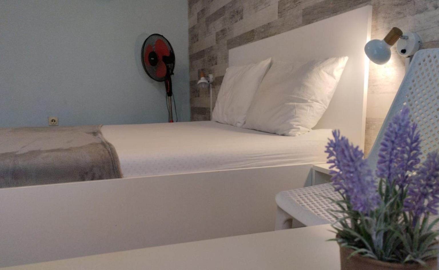 Simada Blue Guesthouse Golden Sands Luaran gambar