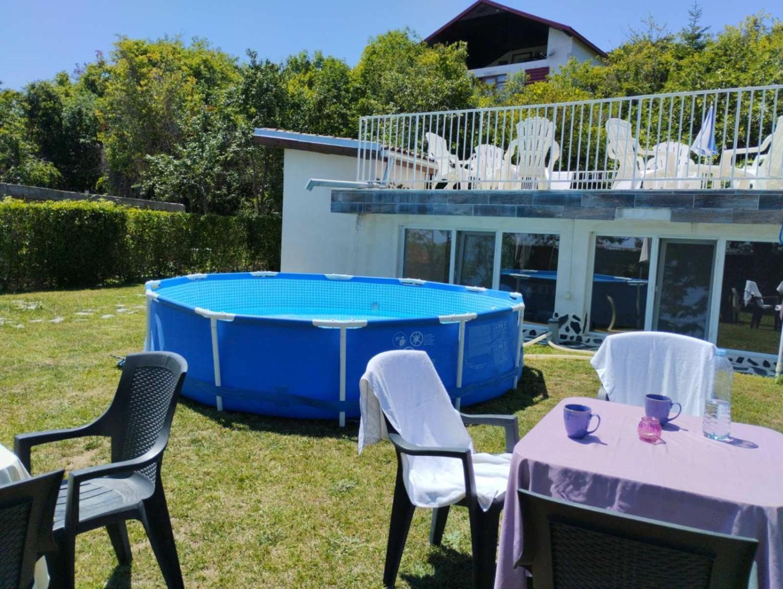 Simada Blue Guesthouse Golden Sands Luaran gambar